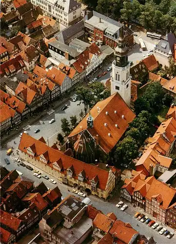 AK / Ansichtskarte 73951753 Celle__Niedersachsen Stadtzentrum Rathaus Stadtkirche