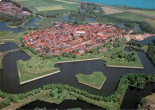 AK / Ansichtskarte 73955971 Naarden_NL Fliegeraufnahme