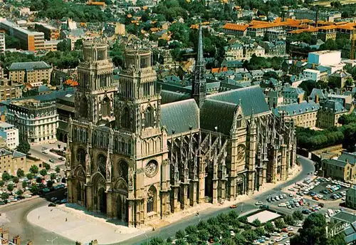 AK / Ansichtskarte  Orleans_45_Loiret Vue aerienne de la cathedrale Sainte Croix