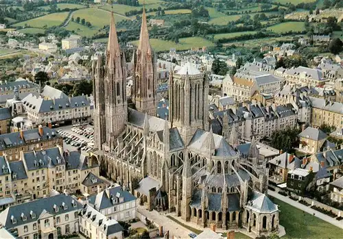 AK / Ansichtskarte  Coutances_50_Manche La Cathedrale Notre Dame Vue aerienne