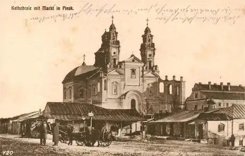 AK / Ansichtskarte 73958936 Pinsk_Belarus Kathedrale Markt