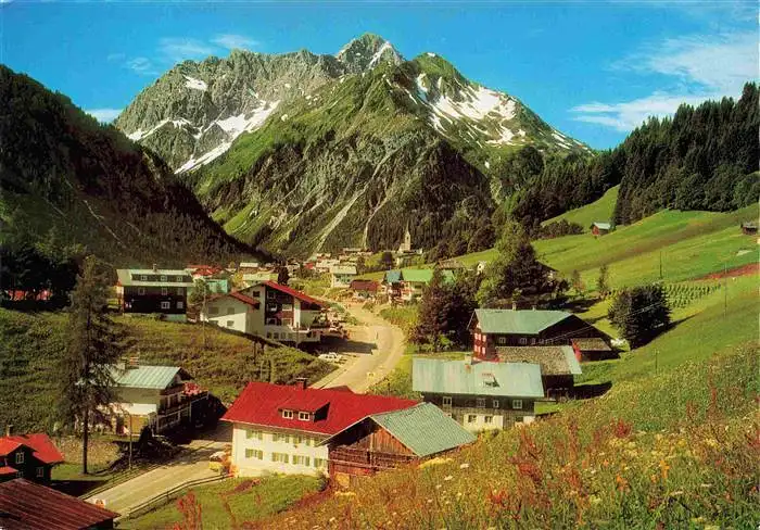 AK / Ansichtskarte 73964300 Mittelberg_Kleinwalsertal_AT Panorama mit Widderstein