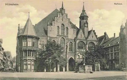 AK / Ansichtskarte 73966597 Hildesheim Rathaus