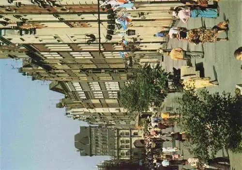 AK / Ansichtskarte 73968853 GDANSK_Danzig_PL Ulica Dluga Zlota Brama Wieza Wiezienne Strassenpartie Stadtzentrum