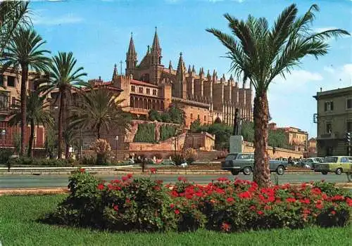 AK / Ansichtskarte 73970600 Palma_de_Mallorca_ES Catedral y Palacio de la Almudaina