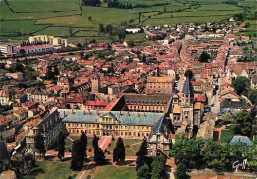 AK / Ansichtskarte  Cluny_71_Saone-et-Loire Abbaye de Cluny Vue aerienne