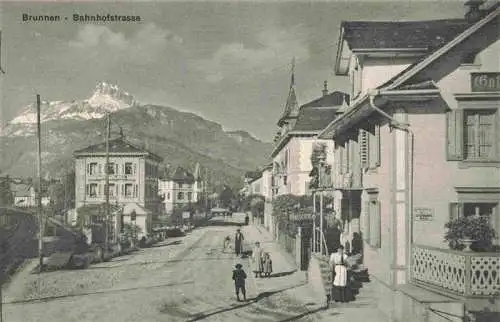 AK / Ansichtskarte  Brunnen__SZ Bahnhofstrasse