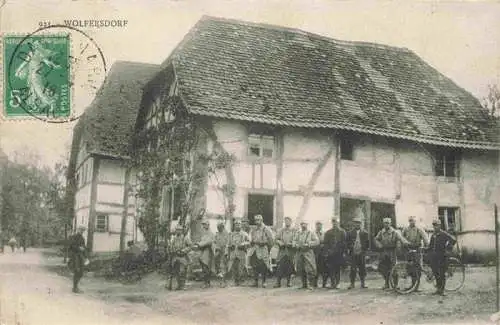 AK / Ansichtskarte  Wolfersdorf_68_Haut-Rhin Dorfpartie Gruppenbild