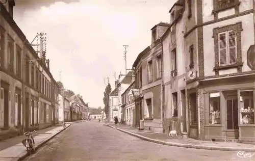 AK / Ansichtskarte  Senonches_28_Eure-et-Loir Rue Louis Peuret