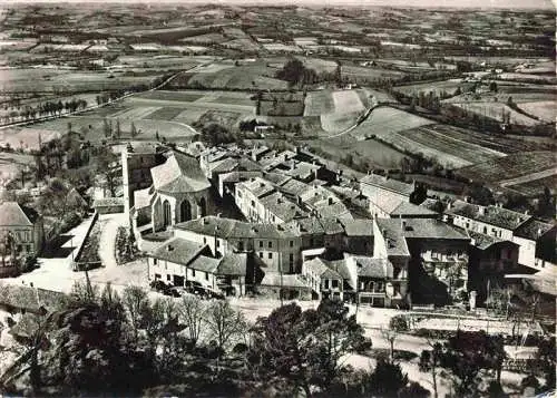 AK / Ansichtskarte  Miradoux Vue d'ensemble et l'église vue aérienne