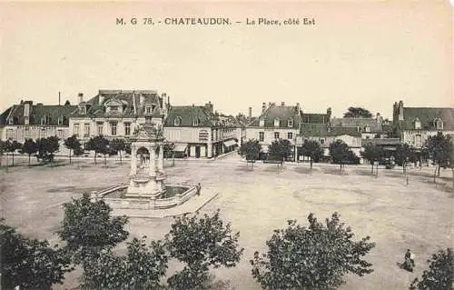 AK / Ansichtskarte  Chateaudun_28_Eure-et-Loir La Place cote Est