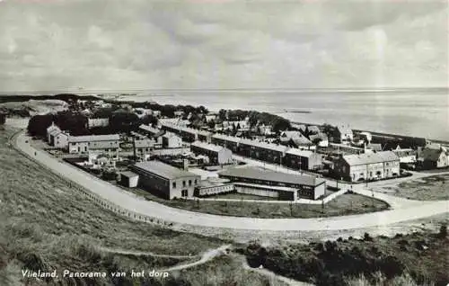 AK / Ansichtskarte 73977002 Vlieland_Friesland_NL Panorama van het dorp