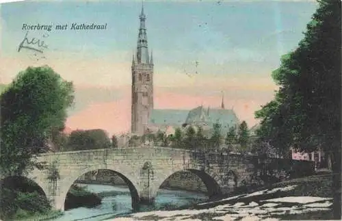 AK / Ansichtskarte 73977030 ROERMOND_Limburg_NL Roerbrug met Kathedraal