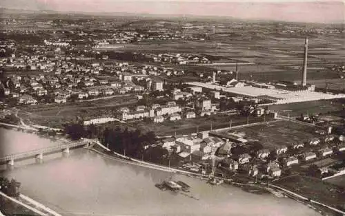 AK / Ansichtskarte  Decines-Charpieu_69_Rhone Vue générale aérienne