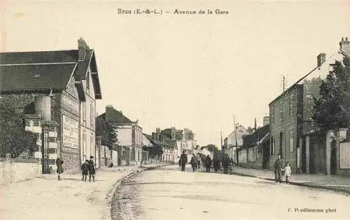 AK / Ansichtskarte  Brou_28_Eure-et-Loir Avenue de la Gare