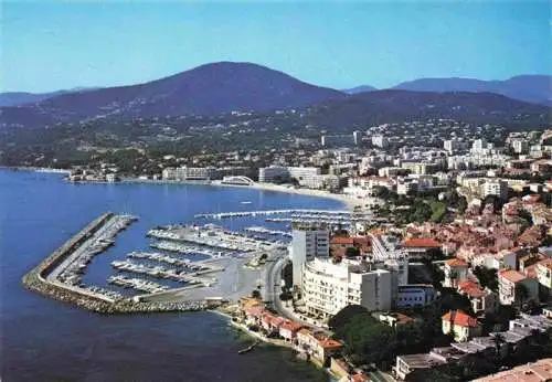 AK / Ansichtskarte  Sainte-Maxime-sur-Mer_83 Kuestenpanorama Hafen