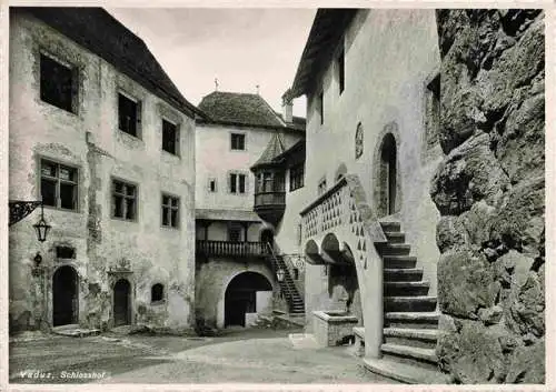 AK / Ansichtskarte 73979774 Vaduz_Liechtenstein_FL Schlosshof