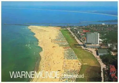 AK / Ansichtskarte 73984431 Warnemuende_Ostseebad Kuestenpanorama Strand