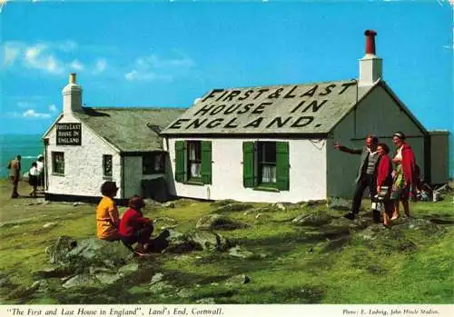 AK / Ansichtskarte 73984980 Cornwall__UK The First and Last House in England Land's End