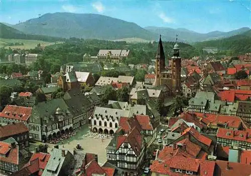 AK / Ansichtskarte 73985678 GOSLAR Stadtpanorama Marktplatz Kirche