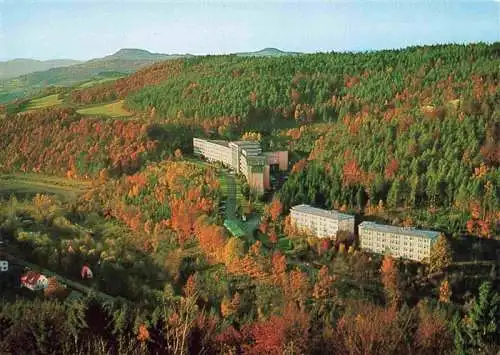 AK / Ansichtskarte 73985740 Schwabthal_Schwabtal_Bad_Staffelstein_Bayern Sanatorium Lautergrund im Hintergrund der Staffelberg