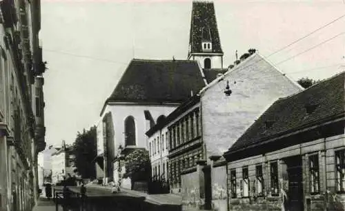 AK / Ansichtskarte 73986282 Wien_AT Strassenpartie mit Kirche