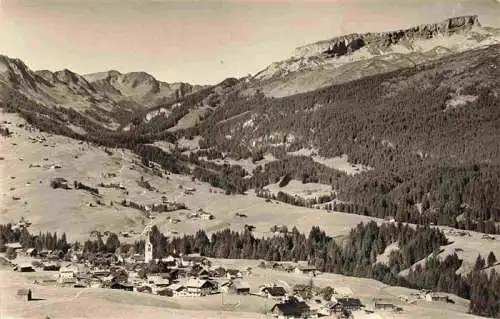 AK / Ansichtskarte 73986288 Riezlern_Kleinwalsertal_Vorarlberg mit Hoch Ifen