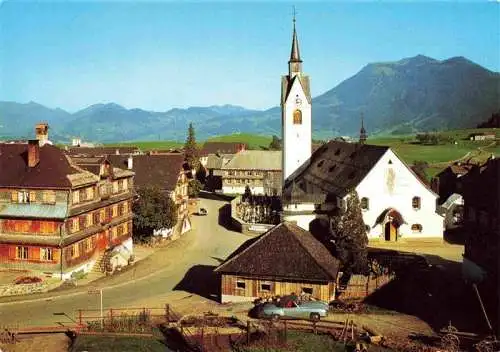 AK / Ansichtskarte 73986850 Schwarzenberg_Bregenz_Vorarlberg_AT Dorfplatz Blick zur Kirche