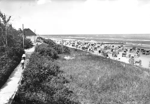 AK, Seeheilbad Graal-Müritz, Strandpartie belebt, 1974