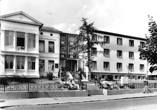 AK, Seebad Ahlbeck auf Usedom, FDGB Erholungsheim "Ferienglück", 197-