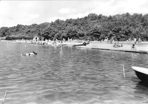 AK, Rubow Kr. Schwerin, OT Flessenow, Strand, belebt, 1977