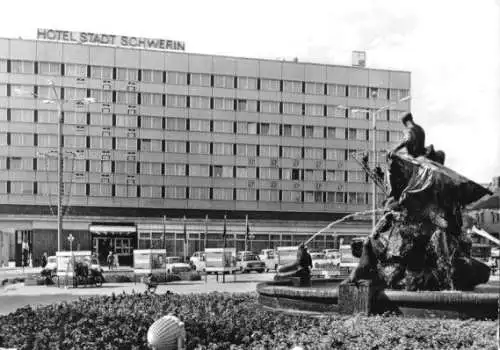 AK, Schwerin, Hotel "Stadt Schwerin" 1979