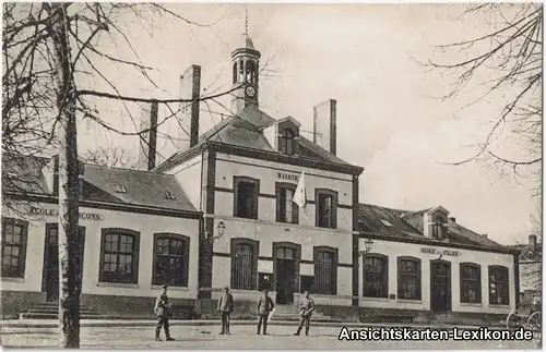 Ansichtskarte GPC Pontfaverger-Moronvilliers Schule b Re