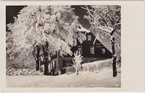 Dönschten-Schmiedeberg (Erzgebirge) Wettiner Landheim im Winter 