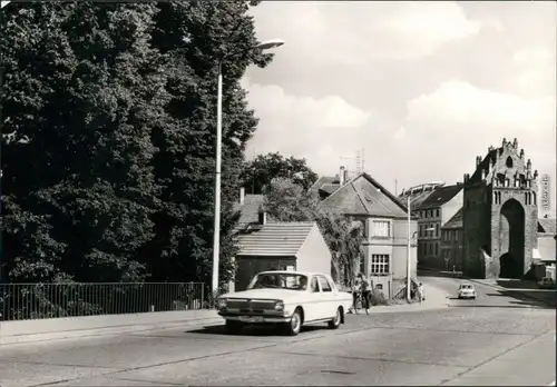 Ansichtskarte Templin Blick zum Mühlentor - Auto 1977 