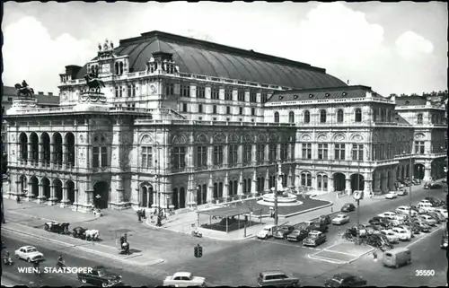 Ansichtskarte Wien Staatsoper mit Kutschen und Autos 1965