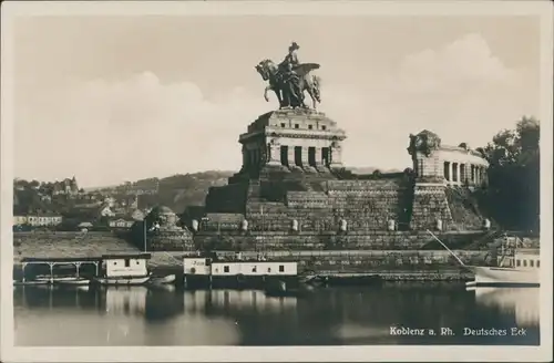 Ansichtskarte Koblenz Deutsches Eck, Rhein Partie mit Denkmal 1930