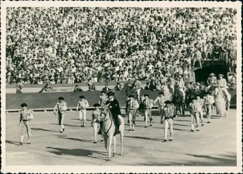 Ansichtskarte  Paseo de Cuadrillas - Défilé/Corrida, Stier, Torero 1965