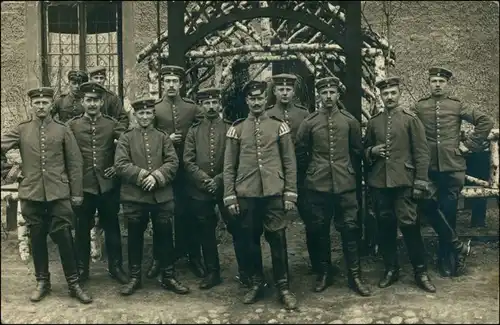 Tschenstochau Częstochowa Soldaten vor Lager Gel. Feldpost 1916 Privatfoto