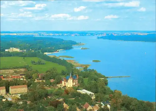 Klink (Müritz) Luftbild: FDGB-Erholungsheim "Schloß Klink" 1995