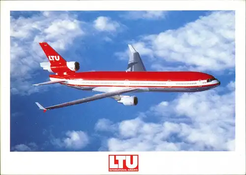Luftverkehr Flugwesen Flugzeug der LTU MD-11 mit Technikdaten 1990