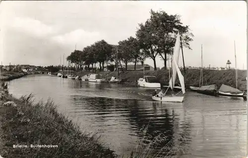 Postkaart Brielle Brielle, Buitenhaven Ortsansicht 1965