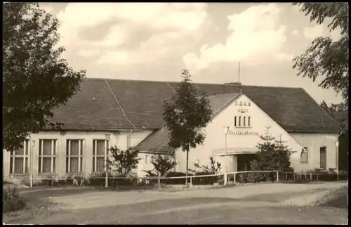 Ansichtskarte Schmiedefeld (Rennsteig) Partie am Kulturhaus 1966