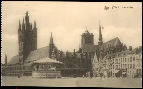 Postkaart Ypern Ieper / Ypres Les Halles; Straßen Ansicht 1910