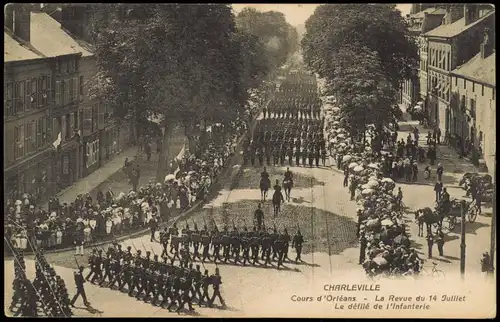 Charleville-Mézières Charleville-Mézières Cours d 'Orléans La Revue du 14 Juillet 1915