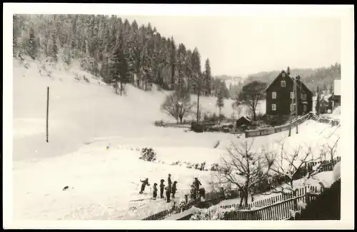 Ansichtskarte Fehrenbach Stadpartie Skiläufer im Winter 1961