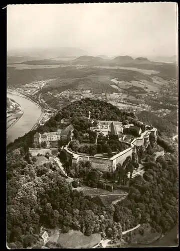 Königstein (Sächsische Schweiz) Festung Königstein aus etwa 600 m Flughöhe 1977