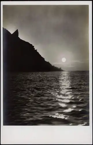 Nordkap Davvinjárgga Nordkap-Midnatsol, Mitternacht-Sonne im Fjord 1930