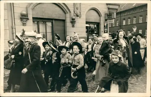 Karneval Fastnacht Fasching als Cowboy verkleidete Kinder 1960 Privatfoto