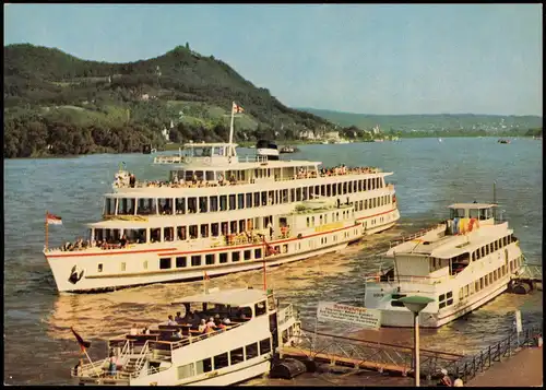 Rheindampfer MS Drachenfels vor der Rheinpromenade Bonn-Bad Godesberg 1960